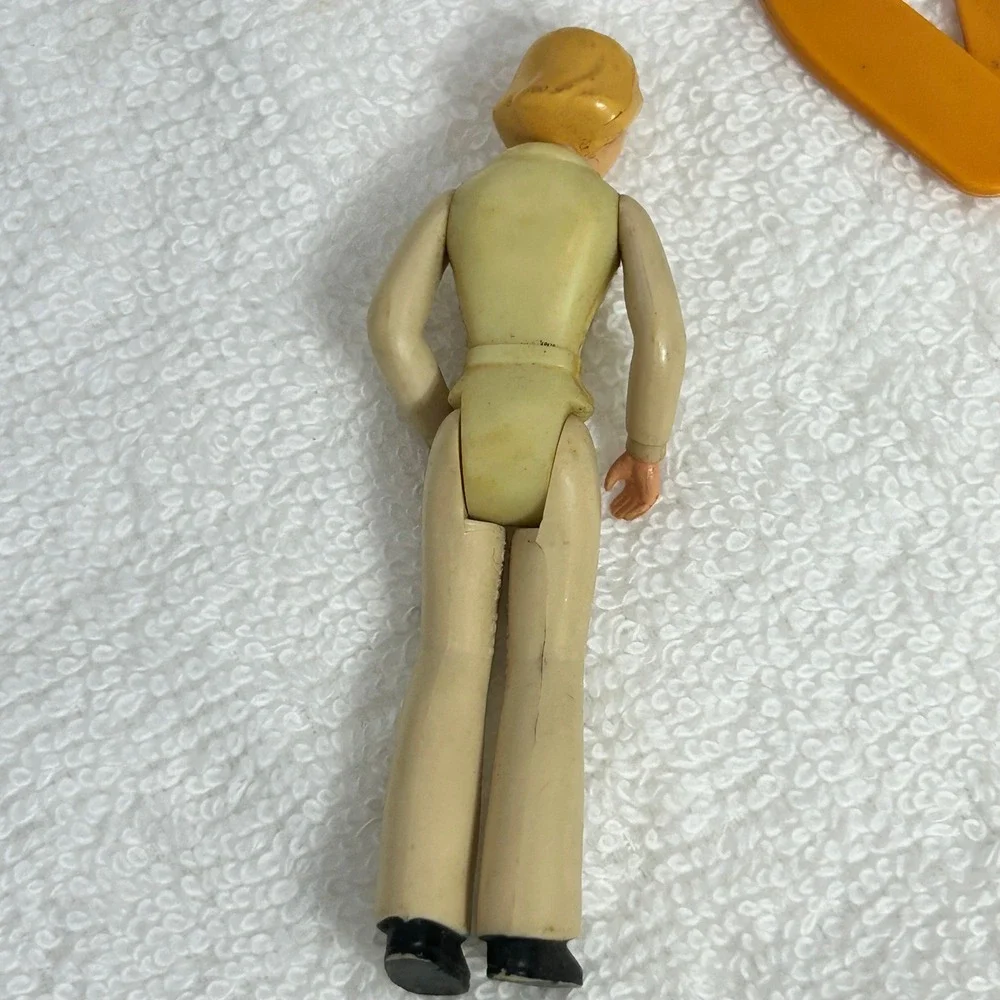 Vintage‎ Fisher-Price Adventure People Lot 1977 Kayak Figures Truck Jeep Train